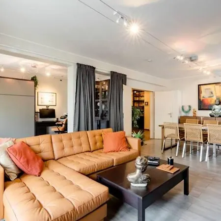 In - Very And Cosy And 3 Gastronomic Menu Optional